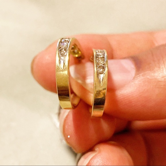 Genuine 14k Gold Earrings with Diamonds. - Picture 3 of 5